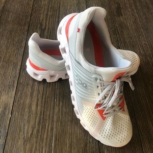 Men’s ON Cloudswift running shoe size 13